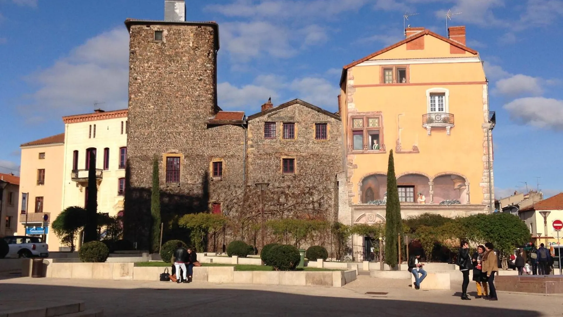 Place Du Marche 103, Au Coeur Du Centre-Ville Roanne Apartment